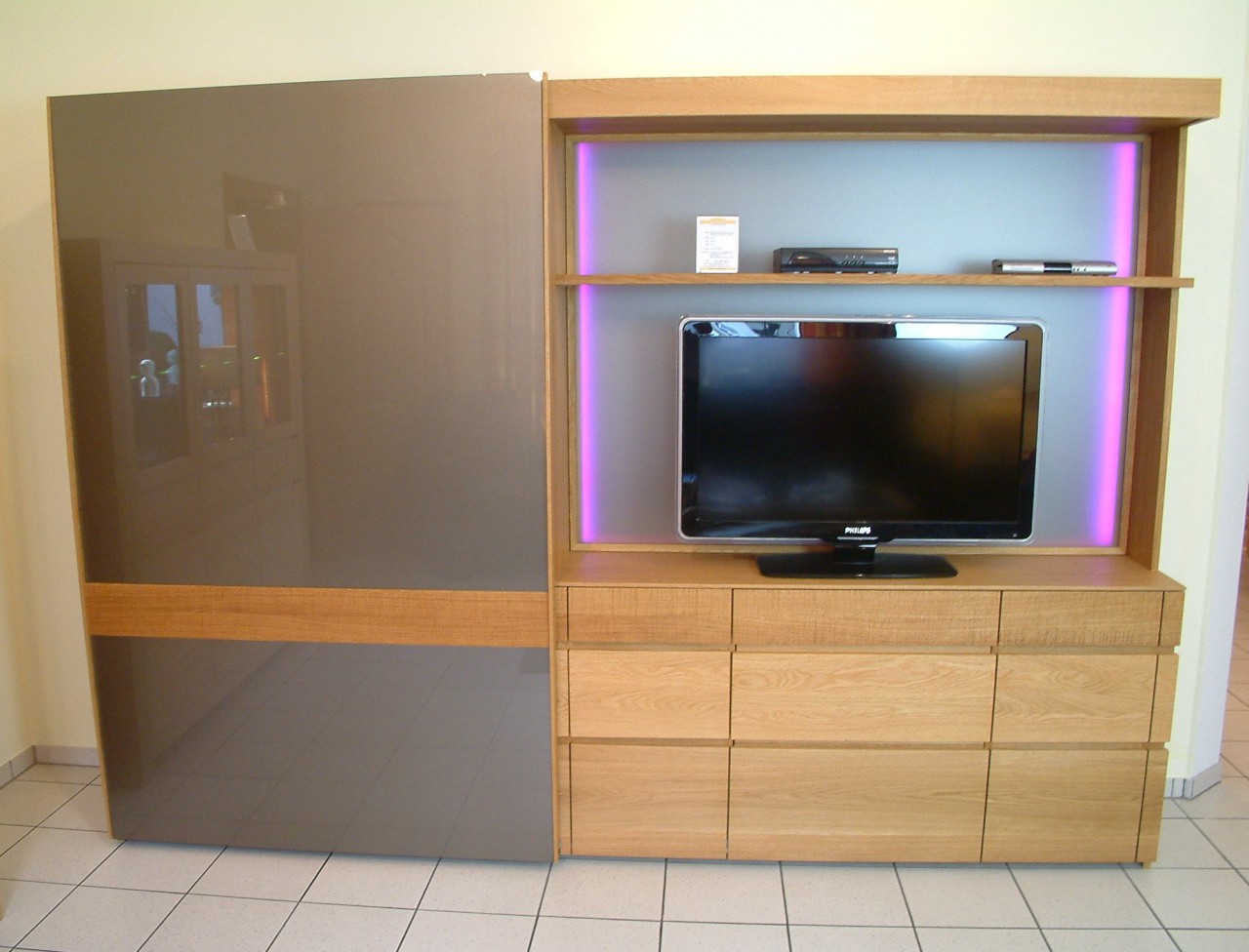 Schrank Mit Fernsehfach. schlafzimmerschrank mit tv fach ikea. vollholz